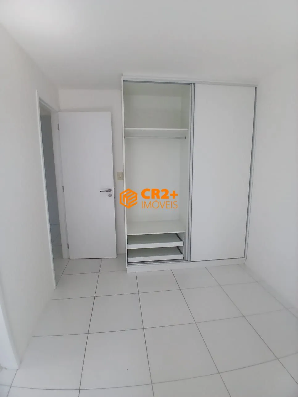 Imagem Apartamento Boa Viagem - Locação - 03 Quartos - 01 Suite - 87m2 - Varanda