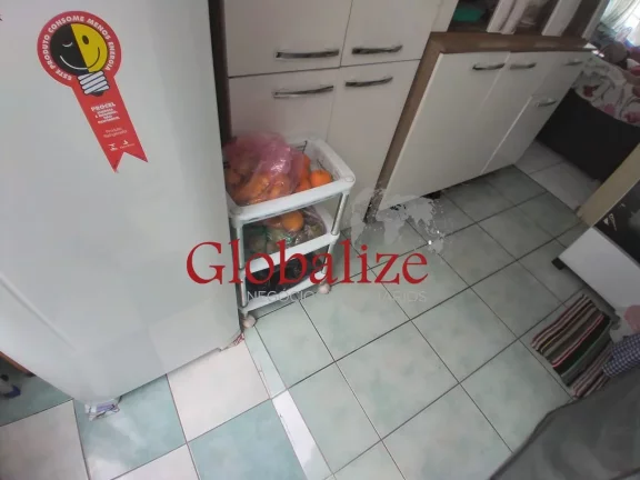 Imagem Oportunidade no bairro da Aparecida 1 dormitório, semi reformado, ótimo preço R$ 205.000,00
