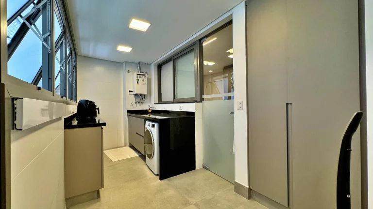 Imagem Apartamento com 4 dormitórios à venda, 153 m por R$ 5.050.000,00 - Riviera