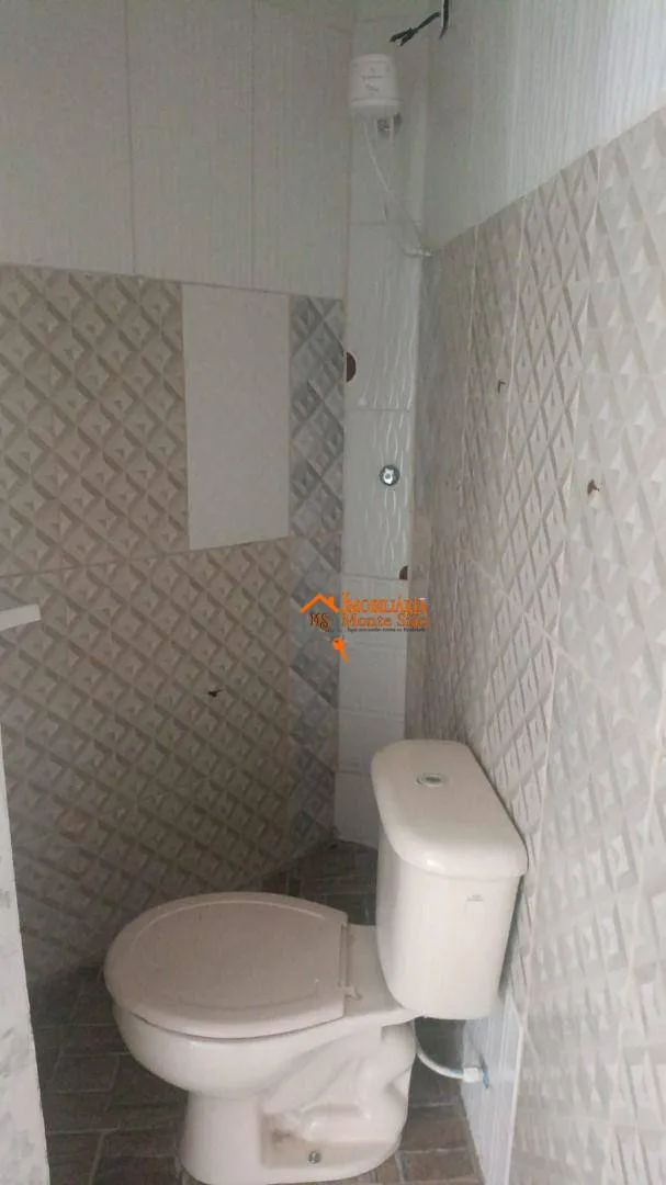 Imagem Kitnet com 1 dormitório para alugar, 25 m² por R$ 1.000,00/mês - Jardim Adriana - Guarulhos/SP
