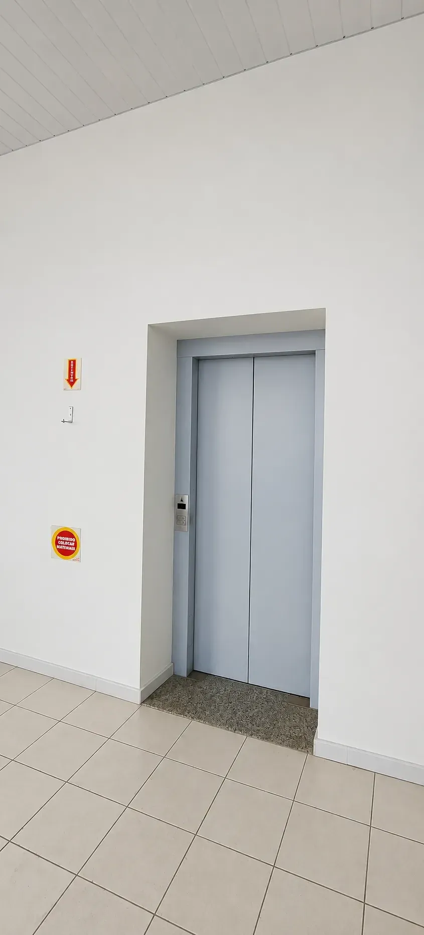 Imagem Ponto Comercial à Venda, 3108 m² em Centro - Florianópolis