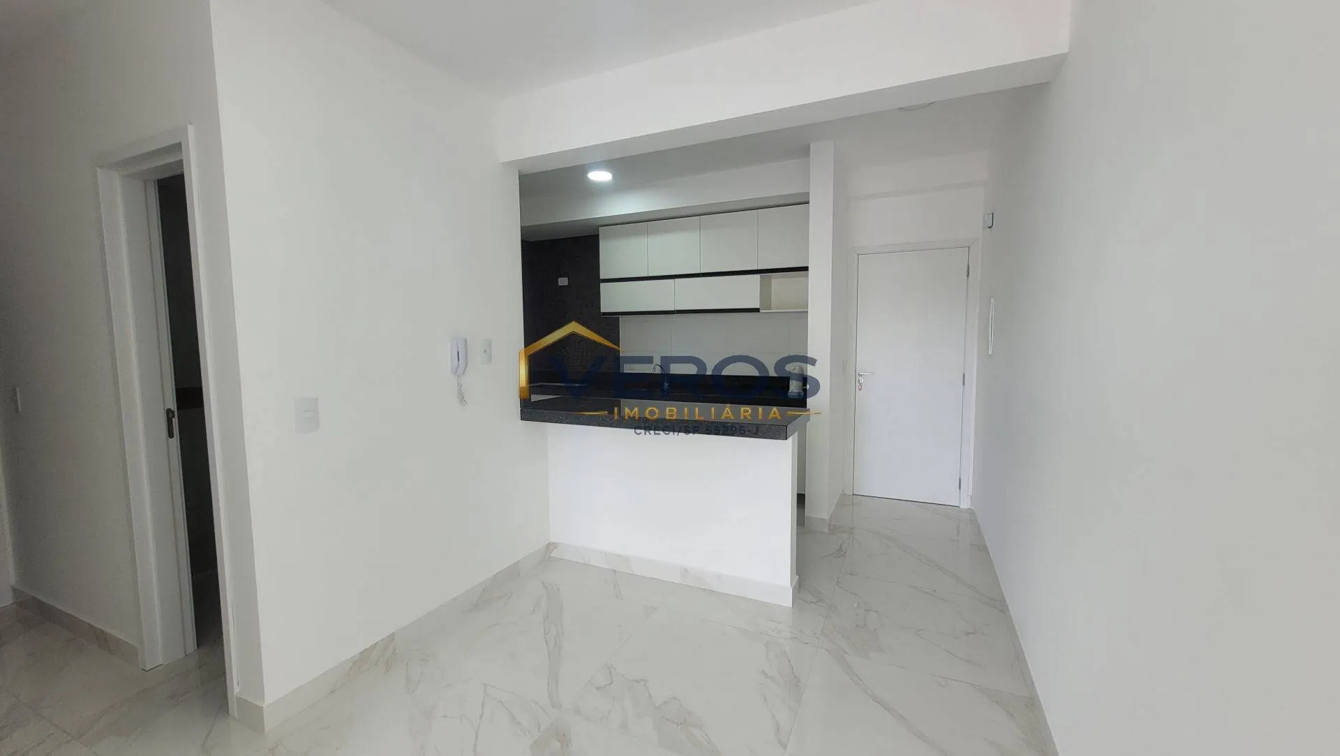 Imagem Apartamento a venda 500 metros da praia no Indaiá Caraguatatuba