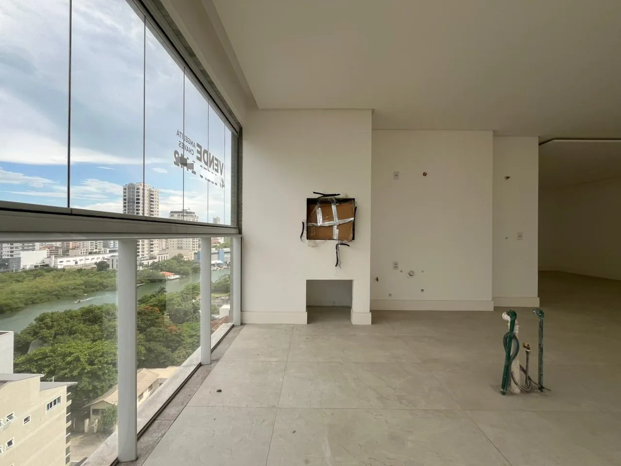 Imagem Apartamento à venda com 131.77m2 por R$ 2.600.000,00