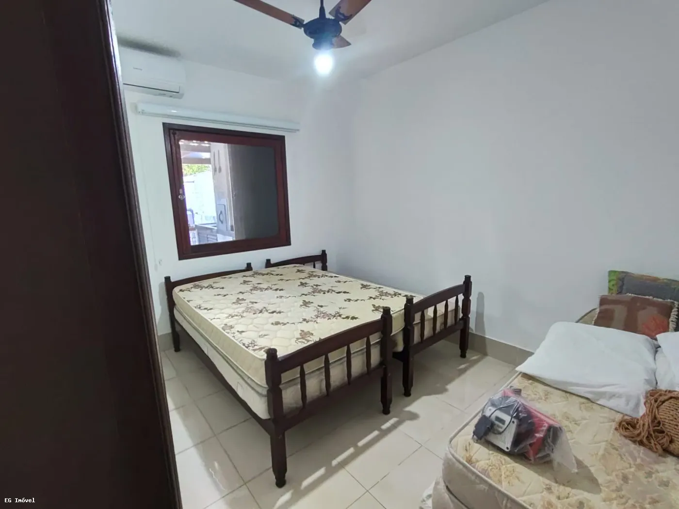 Imagem Casa em Condomínio para Locação em Saquarema, Itaúna, 3 dormitórios, 1 suíte, 2 banheiros, 1 vaga
