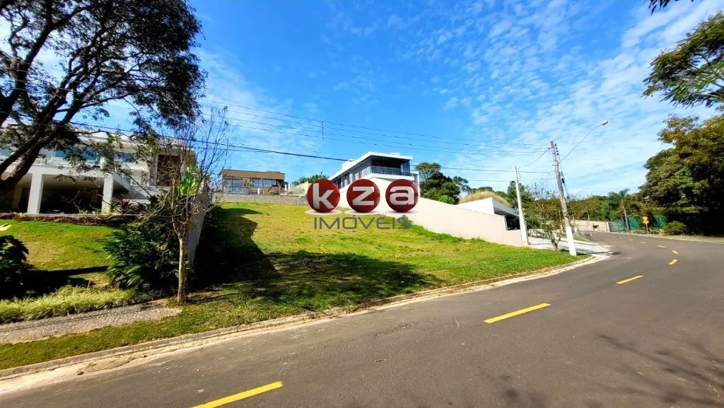 Imagem Terreno de 959,68 m² no Condomínio Portal do Lago em Valinhos-SP: Oportunidade única de investimento!
