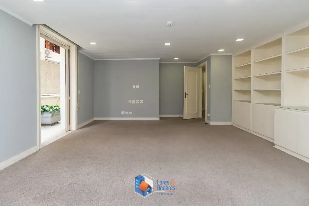 Imagem Conjunto comercial para venda e locação em República, 260m²