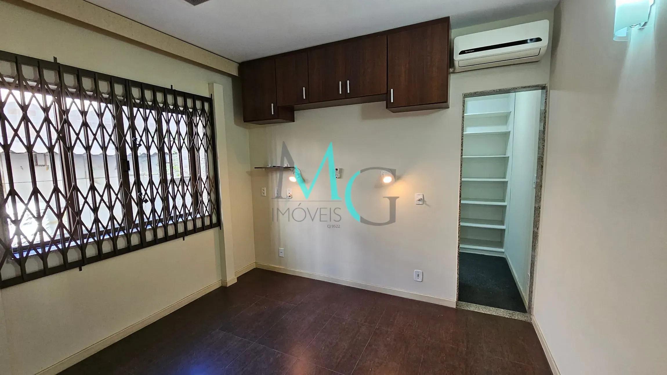 Imagem Casa 2 quartos à venda, Vale das Palmeiras, Campo Grande, Rio de Janeiro, RJ