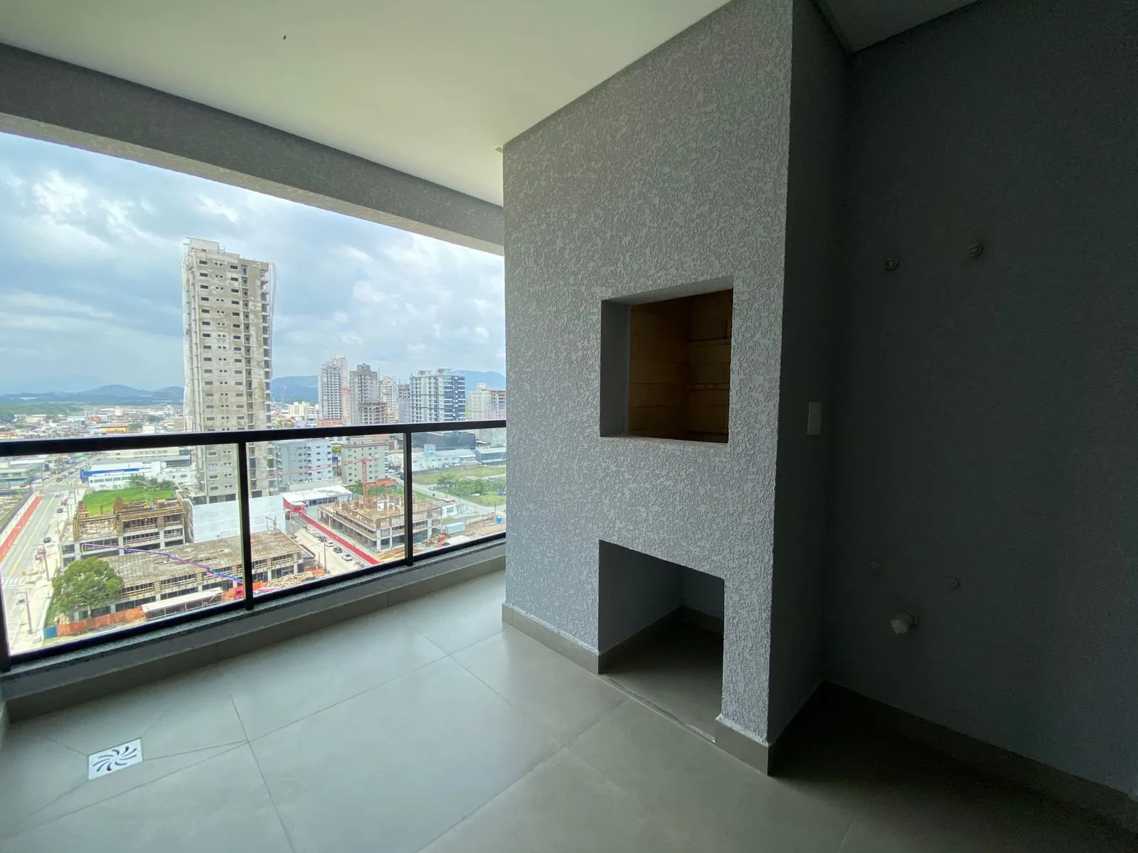 Imagem Apartamento à venda com 902m2 por R$ 1.350.000,00