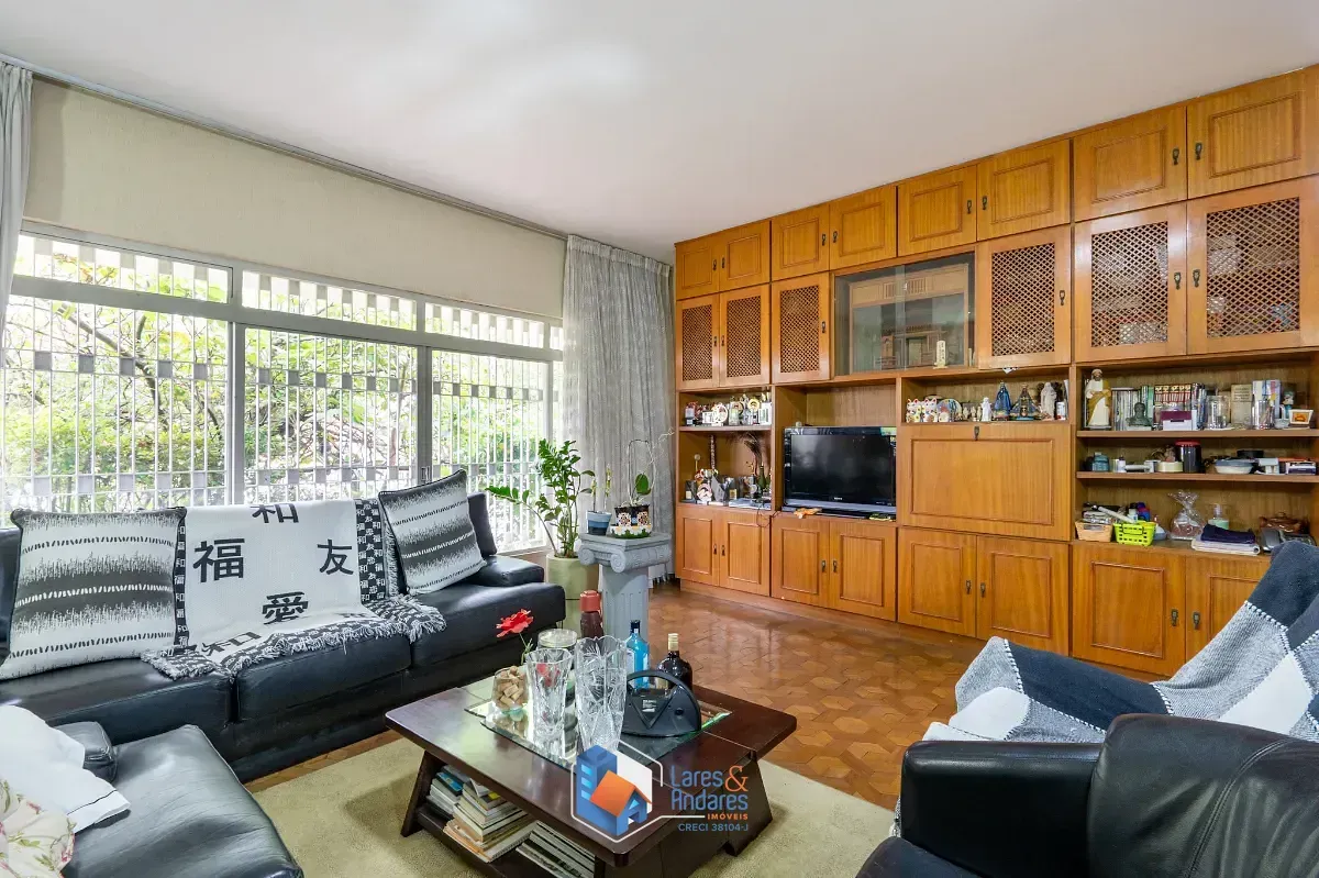 Imagem Casa para venda em Jardim Jussara com 3 quartos, sendo 1 suíte, 414m²