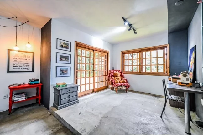 Imagem Casa em Condomínio para venda no bairro Santa Tereza em Porto Alegre