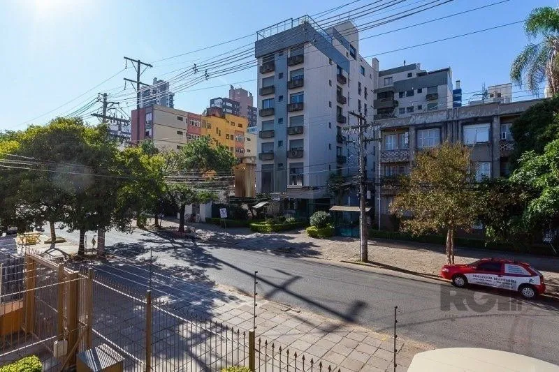 Imagem Apartamento 2 dormitórios, 84 m², 2 banheiros no Bairro Petrópolis em Porto Alegre