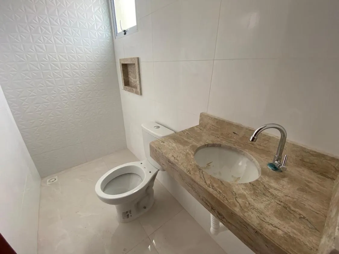 Imagem LINDA CASA NOVA COM PISCINA A 700 METROS DO MAR NO CIBRATEL II