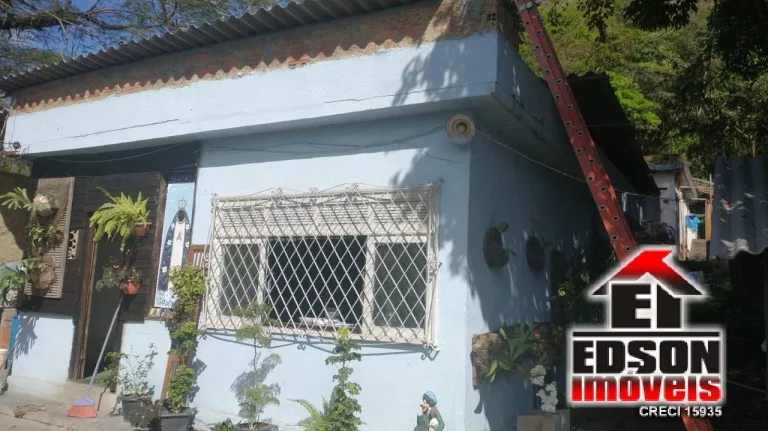 Imagem Vendo Sítio de 9.000 m² com Benfeitorias, em Itaipuaçu