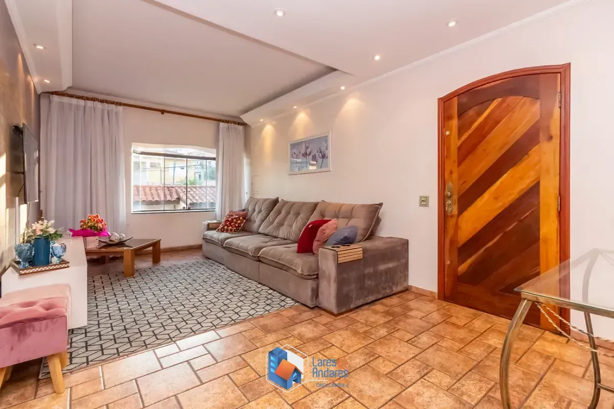 Imagem Sobrado para venda em City Recanto Anastácio com 3 quartos, sendo 1 suíte, 216m²