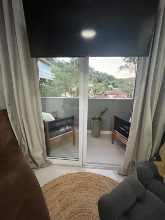 Imagem Casa em Condomínio para Venda em Niterói, Itaipu, 4 dormitórios, 4 suítes, 5 banheiros, 4 vagas
