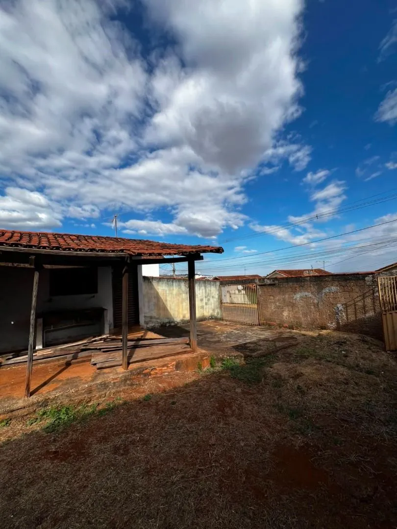Imagem Terreno à venda, 275 m² por R$ 184.000,00 - Nova Floresta - Patos de Minas/MG