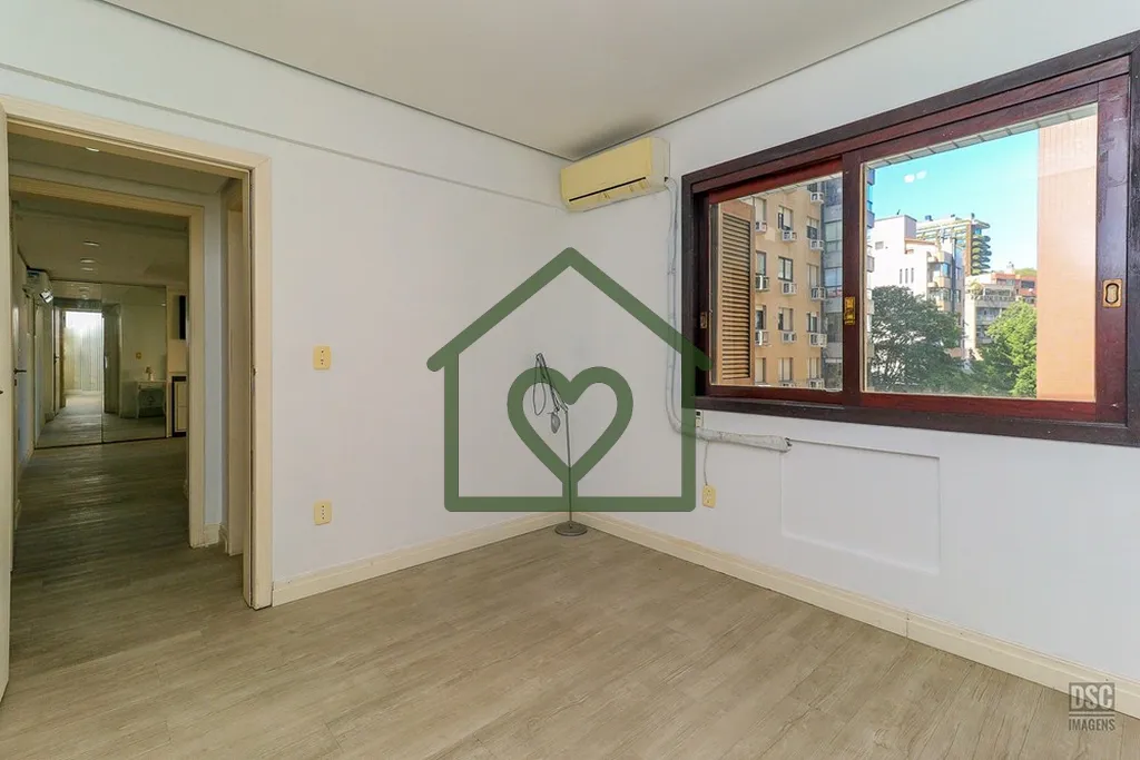 Imagem Já pensou morar em uma das ruas mais charmosas de Porto Alegre?

Conheça esse lindo apartamento no...