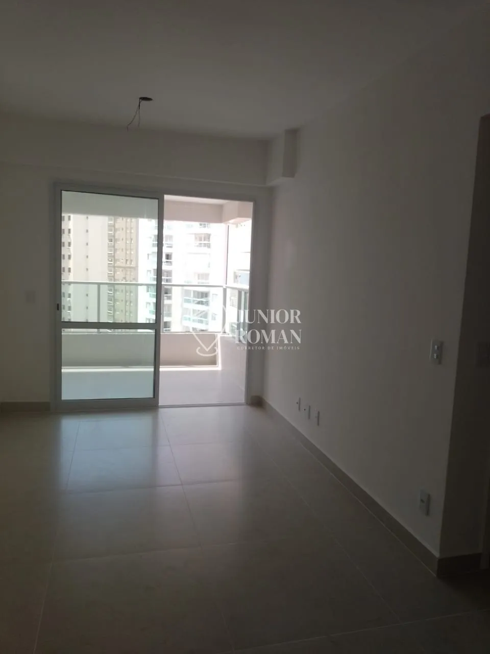 Imagem APTO 2 DORM l 1 SUITE l VARANDA l 100M DA PRAIA - GUARUJA/SP