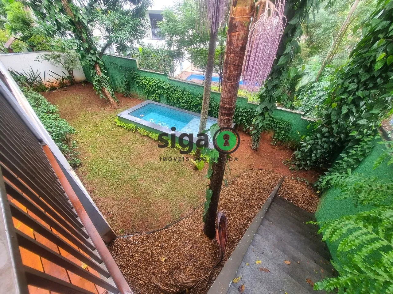 Imagem Casa em Condomínio a venda com 4 Quartos no Alto da Boa Vista.
