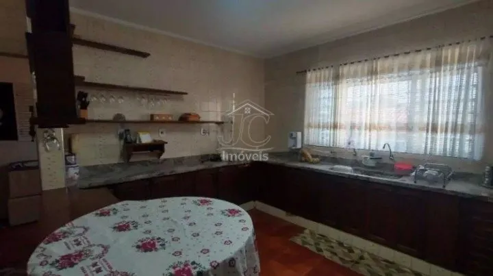 Imagem CASA À VENDA NO JARDIM MIRANDA, EM FRENTE AO SHOPPING UNIMART.