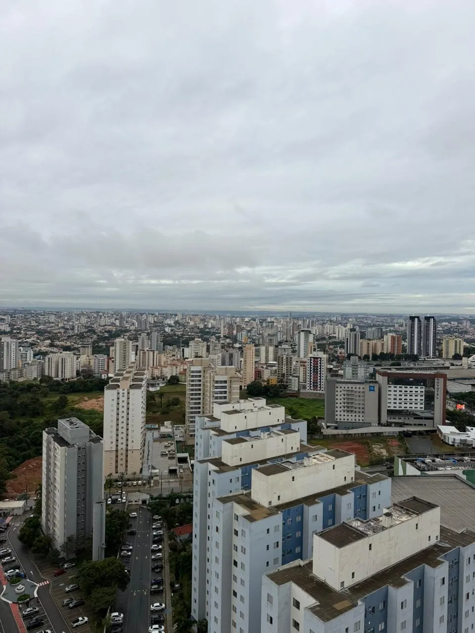 Imagem Apartamentos para locaçao com Piscina e 1 quartos, 47 m² - Mandarim Campolim Parque Campolim