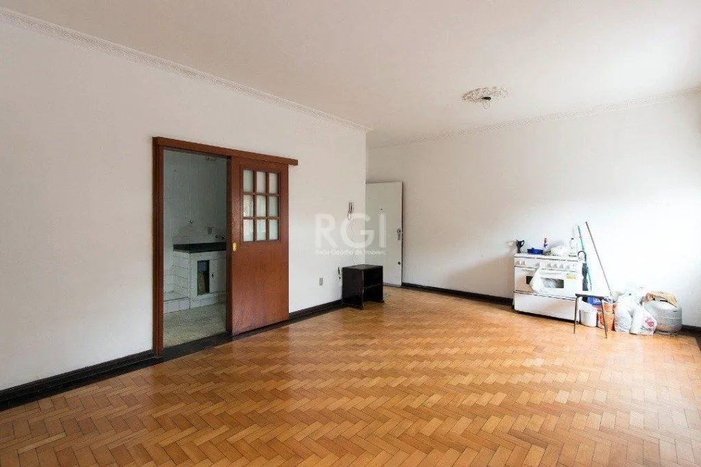 Imagem Apartamento para Venda - 101m², 3 dormitórios, 1 vaga - Menino Deus