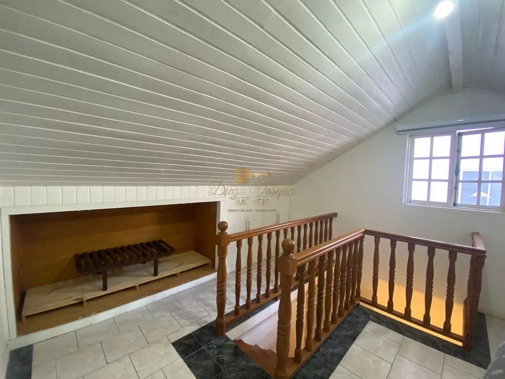 Imagem Casa em Condomínio para Venda em Teresópolis / RJ no bairro Araras
