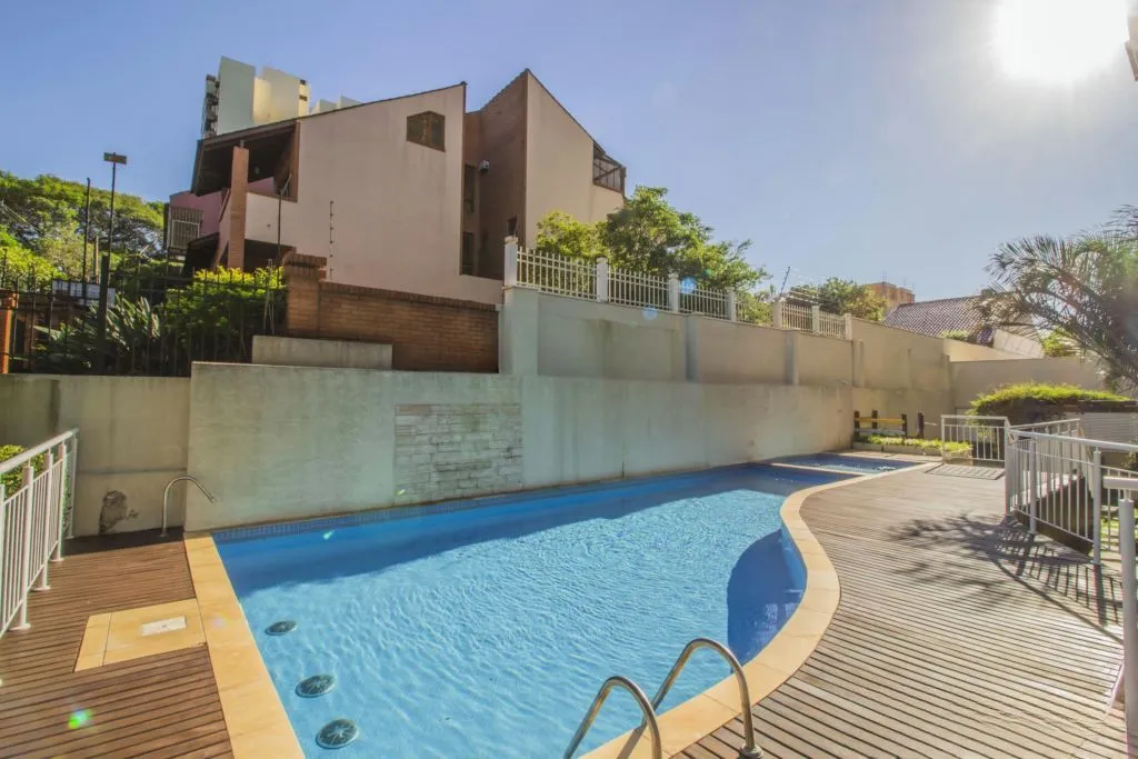 Imagem Apartamento de 2 dormitórios à venda no Jardim do Salso - Porto Alegre