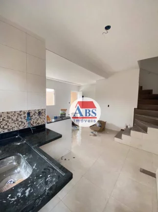 Imagem Sobrado com 2 dormitórios à venda por R$ 260.000,00 - Ribeirópolis - Praia Grande/SP