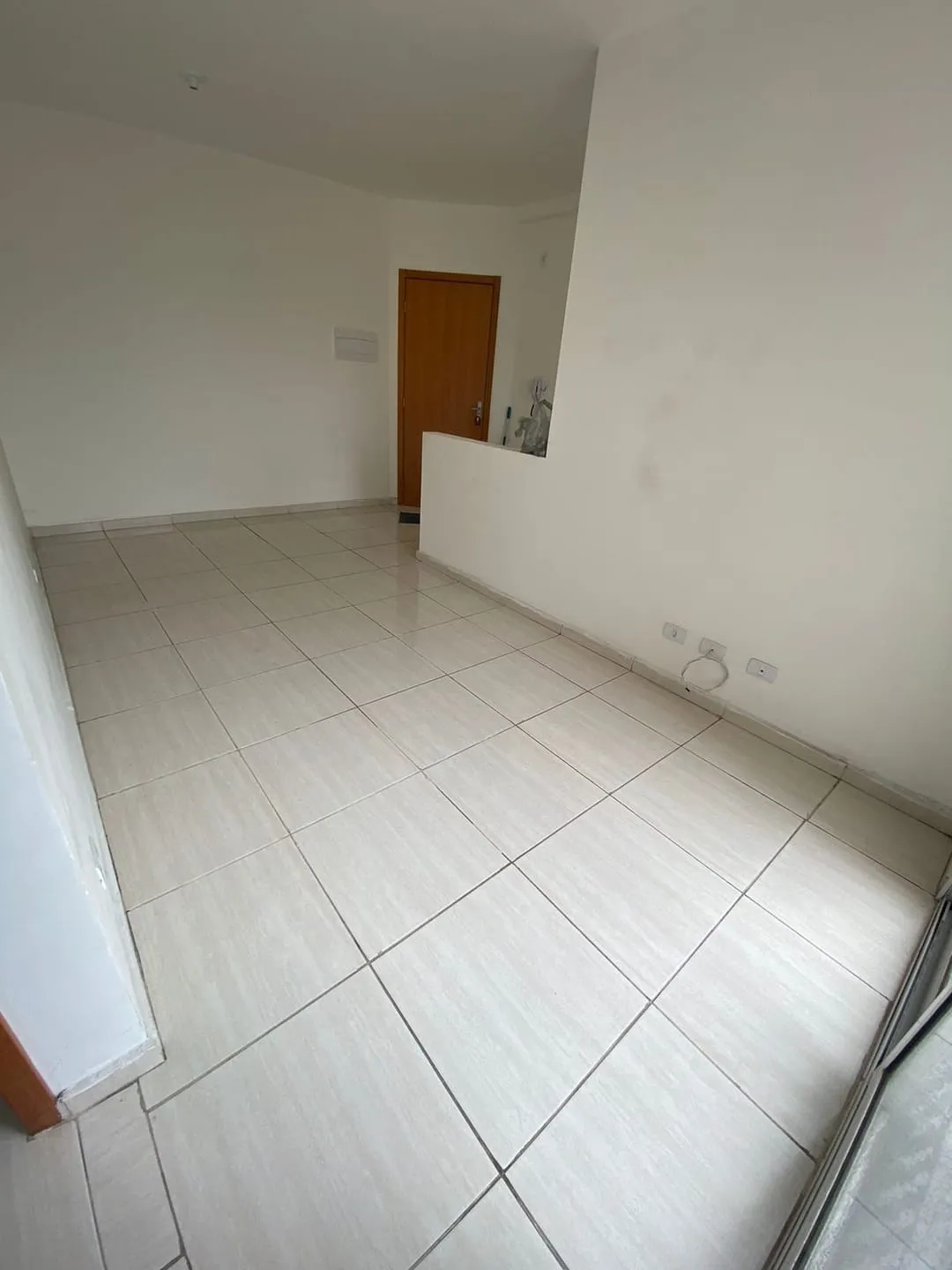 Foto do imóvel Apartamento à venda 2 Quartos, 1 Vaga, 50M², Jardim Eloyna, Pindamonhangaba - SP | Edificio Roma Village