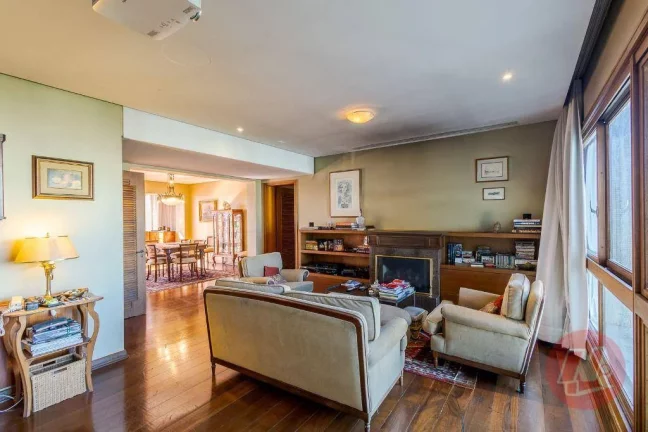 Imagem Apartamento luxuoso de 257 m²,3 dormitórios, suíte e 2 vagas.;