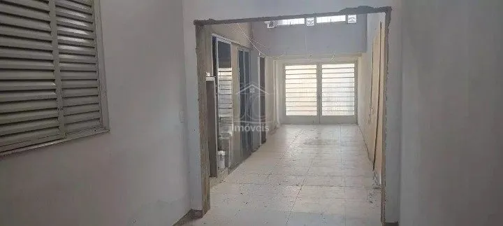 Imagem CASA A VENDA RESIDENCIAL / COMERCIAL NA REGIÃO CENTRAL DE VALINHOS/SP.
