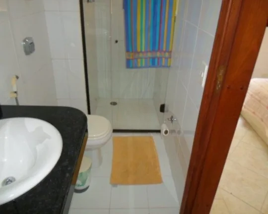 Imagem Apartamento à venda no Guarujá na Praia das Pitangueiras.