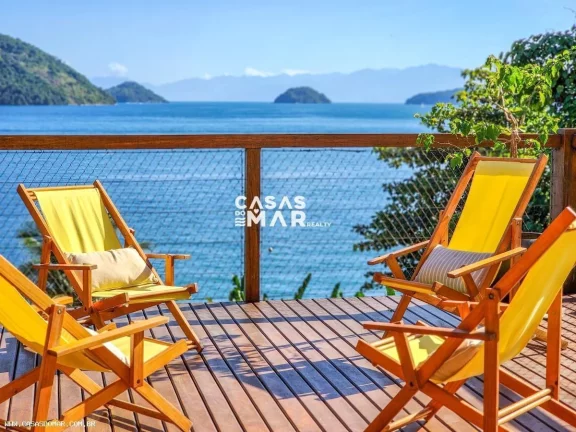 Imagem Casa Frente Mar para Venda em Angra dos Reis / RJ