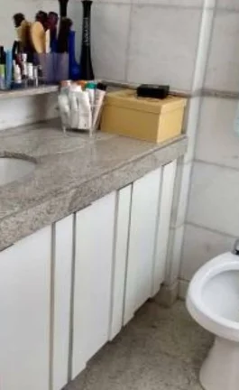 Imagem EXCELENTE APARTAMENTO TODO REVESTIDO, 04 QUARTOS NO BARRO PRETO!