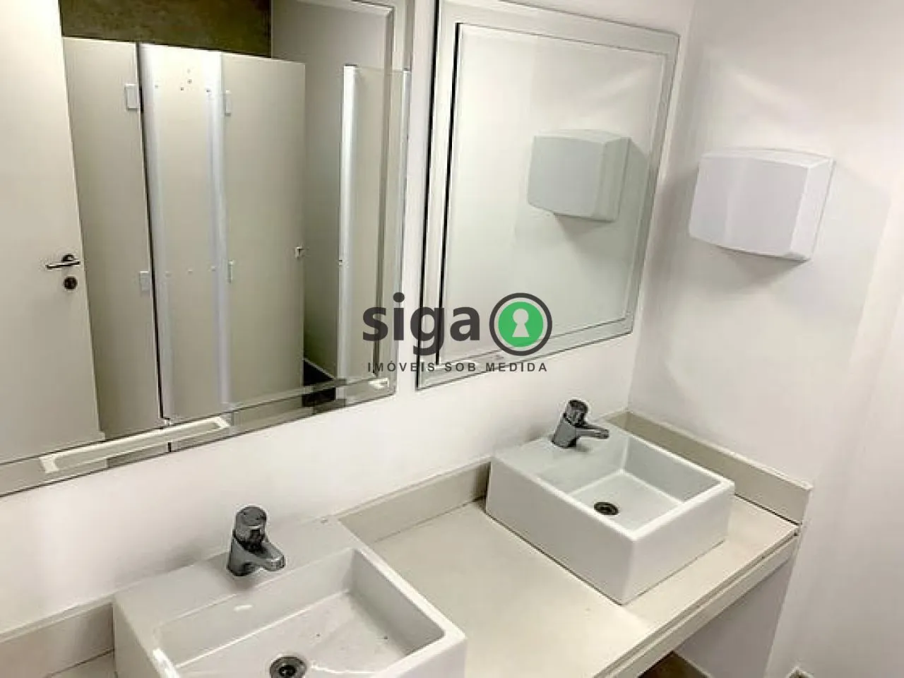Imagem Sala comercial para locação 316m localizada naChácara Santo Antônio/SP