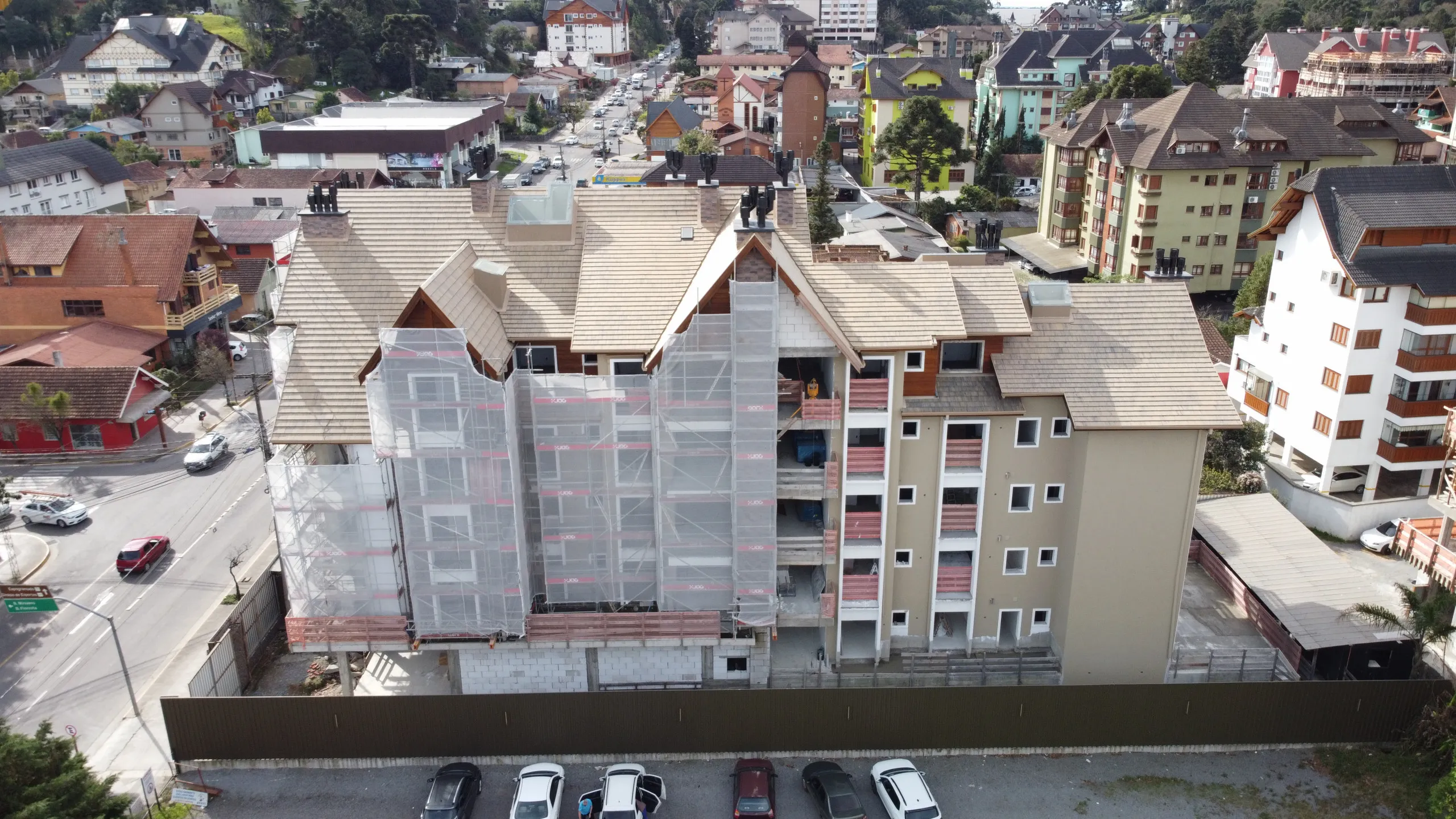 Imagem Apartamento à venda em Gramado, Centro, com 2 quartos, 71.32m2