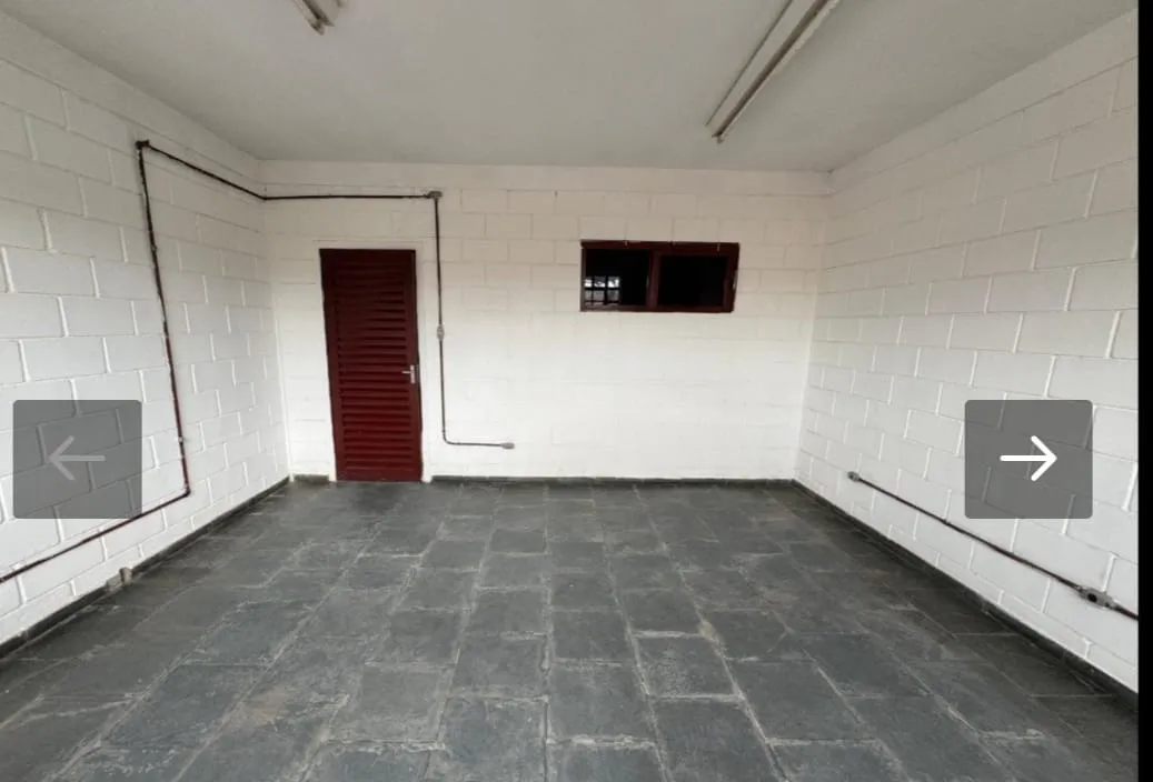 Imagem Salão Comercial para Alugar na Zona Norte - 800m² com Mezanino, Refeitório, Cozinha e 4 Banheiros