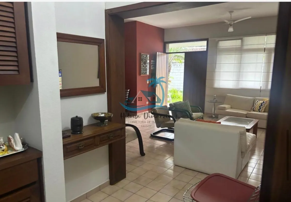 Imagem Casa alto padrão com 550m² de área construída a venda na Praia do Lazaro em Ubatuba.