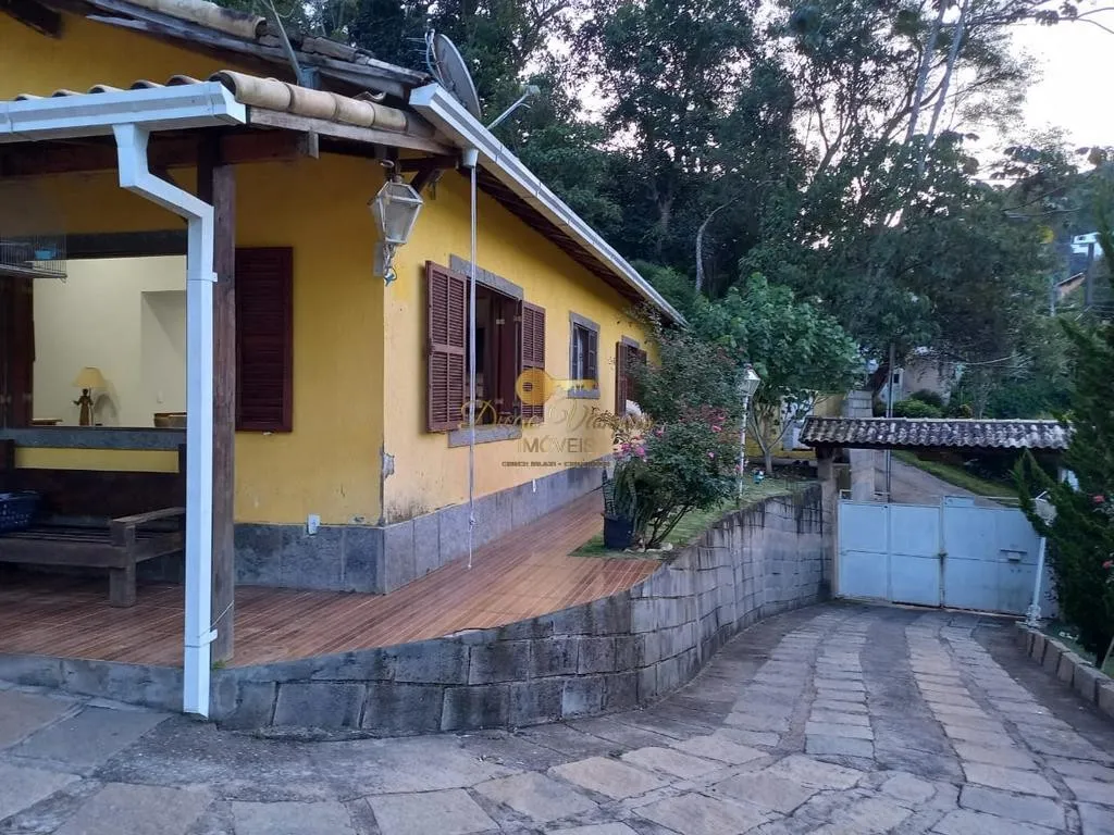 Imagem Casa para Venda em Teresópolis / RJ no bairro Jardim Salaco