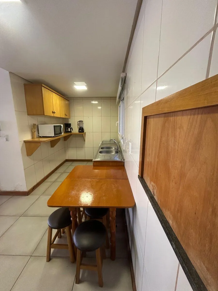 Imagem Casa em Canela no bairro Vila Maggi de 4 dormitórios
