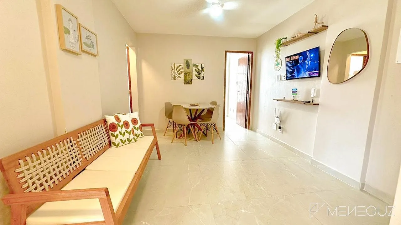 Imagem Apartamento 2 quartos, finamente mobiliado a uma quadra do mar