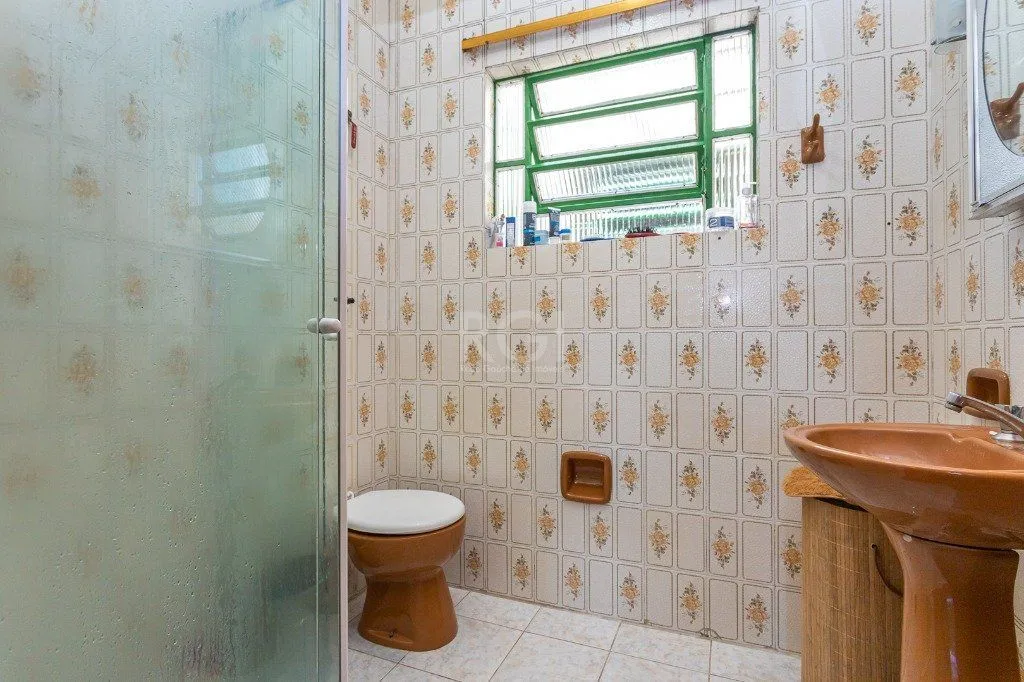 Imagem Casa para Venda - 143.32m², 3 dormitórios, sendo 1 suites, 5 vagas - Parque Santa Fé
