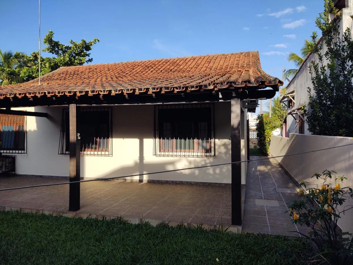 Imagem Casa para Venda em Saquarema, Gravatá, 3 dormitórios, 1 suíte, 1 banheiro, 1 vaga