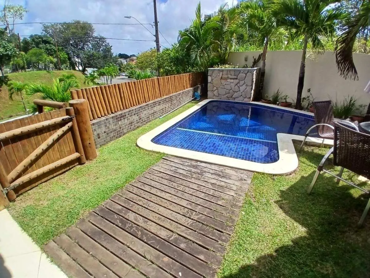 Imagem Casa de condomínio à venda em Lauro de Freitas, Portão, com 4 quartos, 399m2