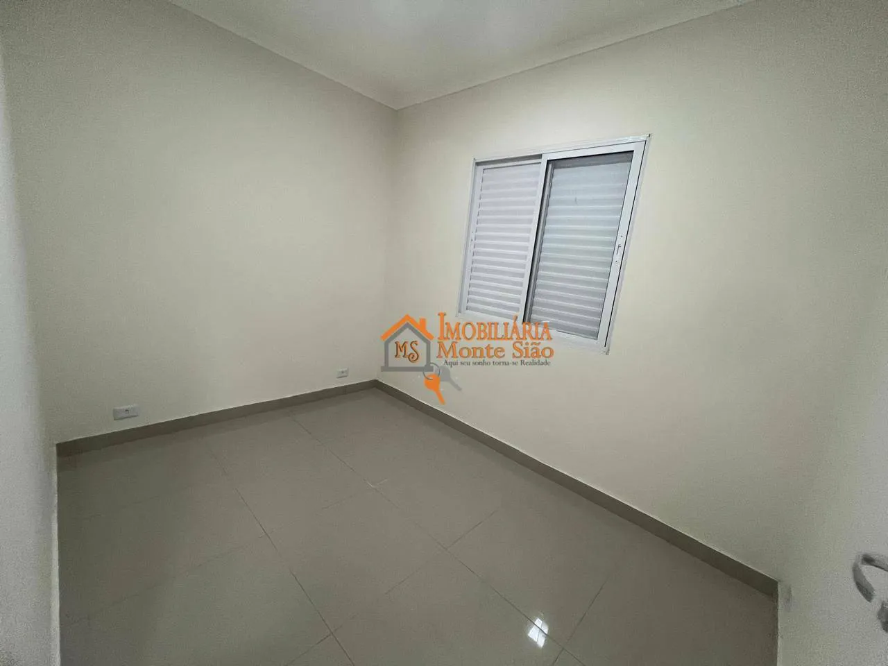 Imagem Sobrado com 3 dormitórios à venda, 143 m² por R$ 640.000,00 - Parque Santo Antônio - Guarulhos/SP
