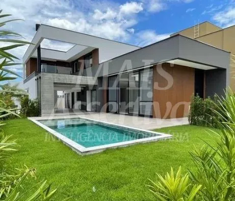 Imagem Ótimo sobrado de luxo em Balneário Camboriú - 3 dormitórios, 3 suítes
