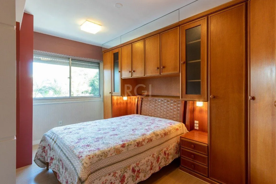 Imagem Apartamento para Venda - 59.35m², 2 dormitórios, 1 vaga - Cristal