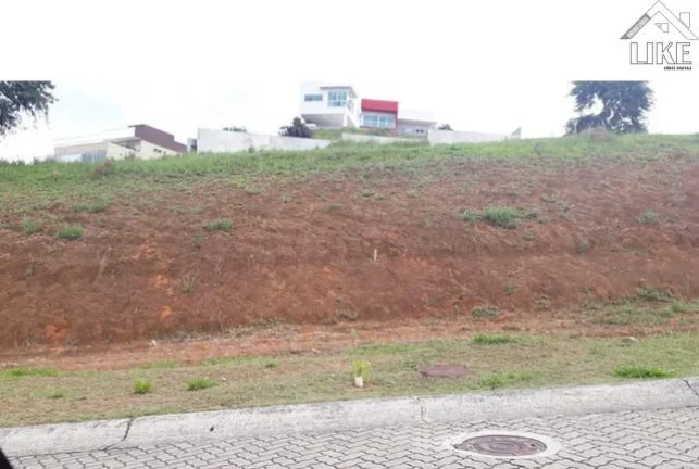 Terreno 900m² no Condominio Reserva do Paratehy