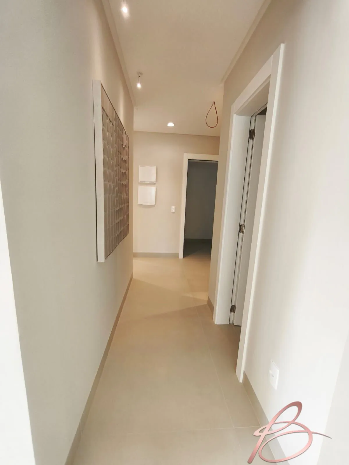Imagem Apartamento alto padrão com 237 metros e 4 suítes